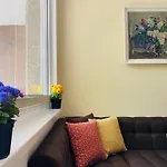 Apartment Vintage For 4 Guests & Private Parking Plovdiv