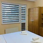 Apartment Vintage For 4 Guests & Private Parking Plovdiv