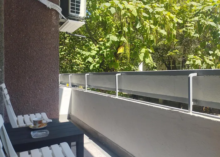 公寓 Vintage For 4 Guests & Private Parking *